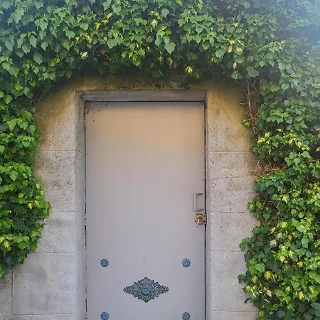 بيت ضيافة Maison Des 4 Vallees 4*