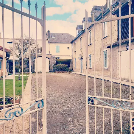 Maison Des 4 Vallees 招待所