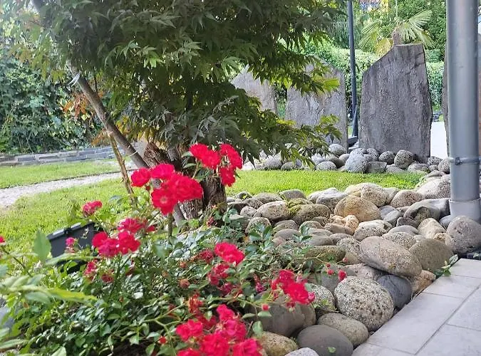 Maison Des 4 Vallees Penzion La Barthe-de-Neste